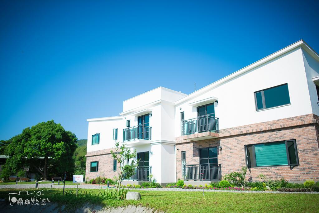 Simple Life Apartment Yuli Bagian luar foto